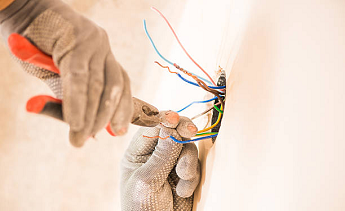 Electrician in Karaikudi